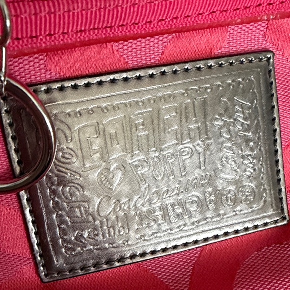 Coach Pink Poppy Bag with Two Hang Tags - Picture 5 of 13